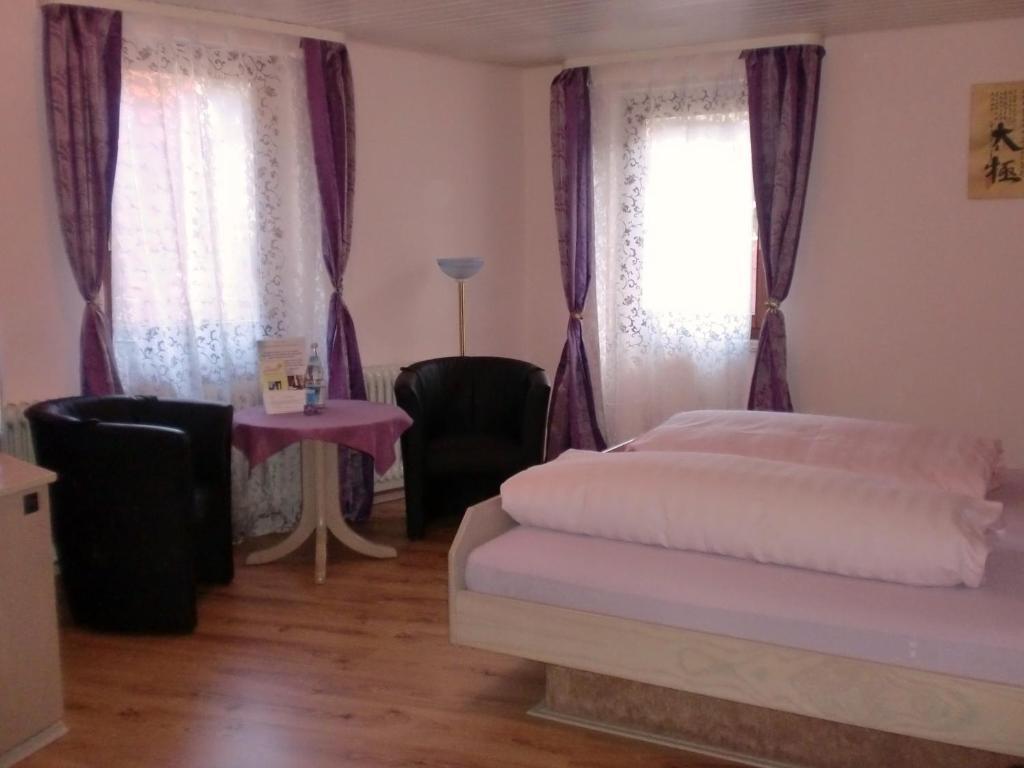 Hotel Sonne Bad Wildbad Rom bilde