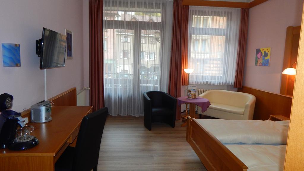 Hotel Sonne Bad Wildbad Eksteriør bilde